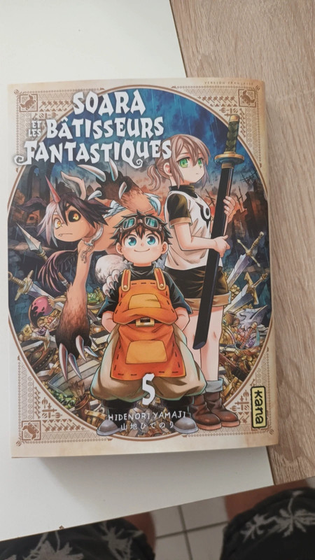 mangas saora et les b��tisseurs fantastiques
