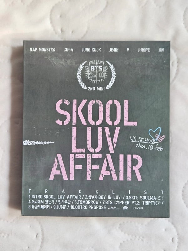 BTS Skool luv affair