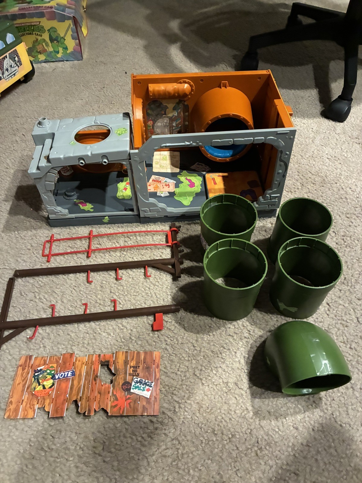 Vintage Teenage Mutant Ninja Turtles Sewer Lair Playset 1989 Near Complete TMNT