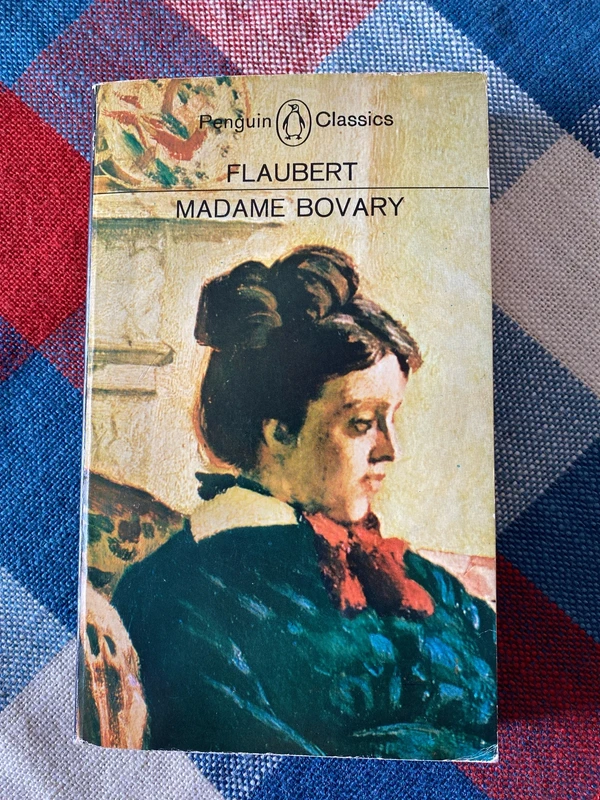 Madame Bovary Flaubert Penguin Classics book eng
