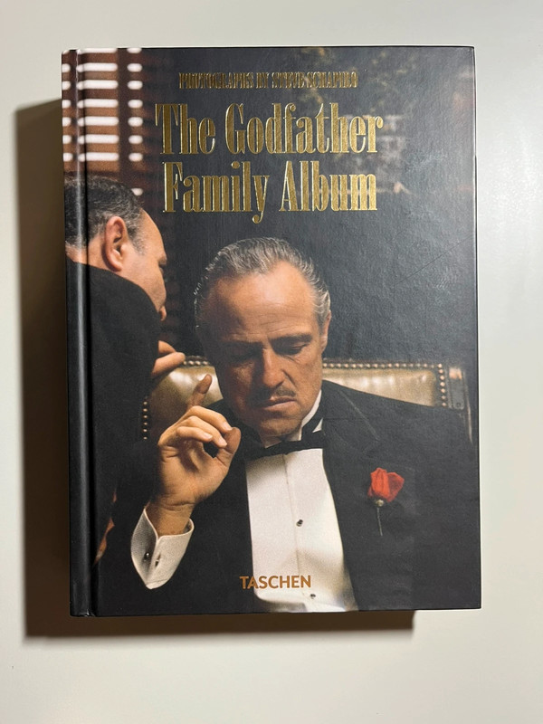 Steve Schapiro. The Godfather family album