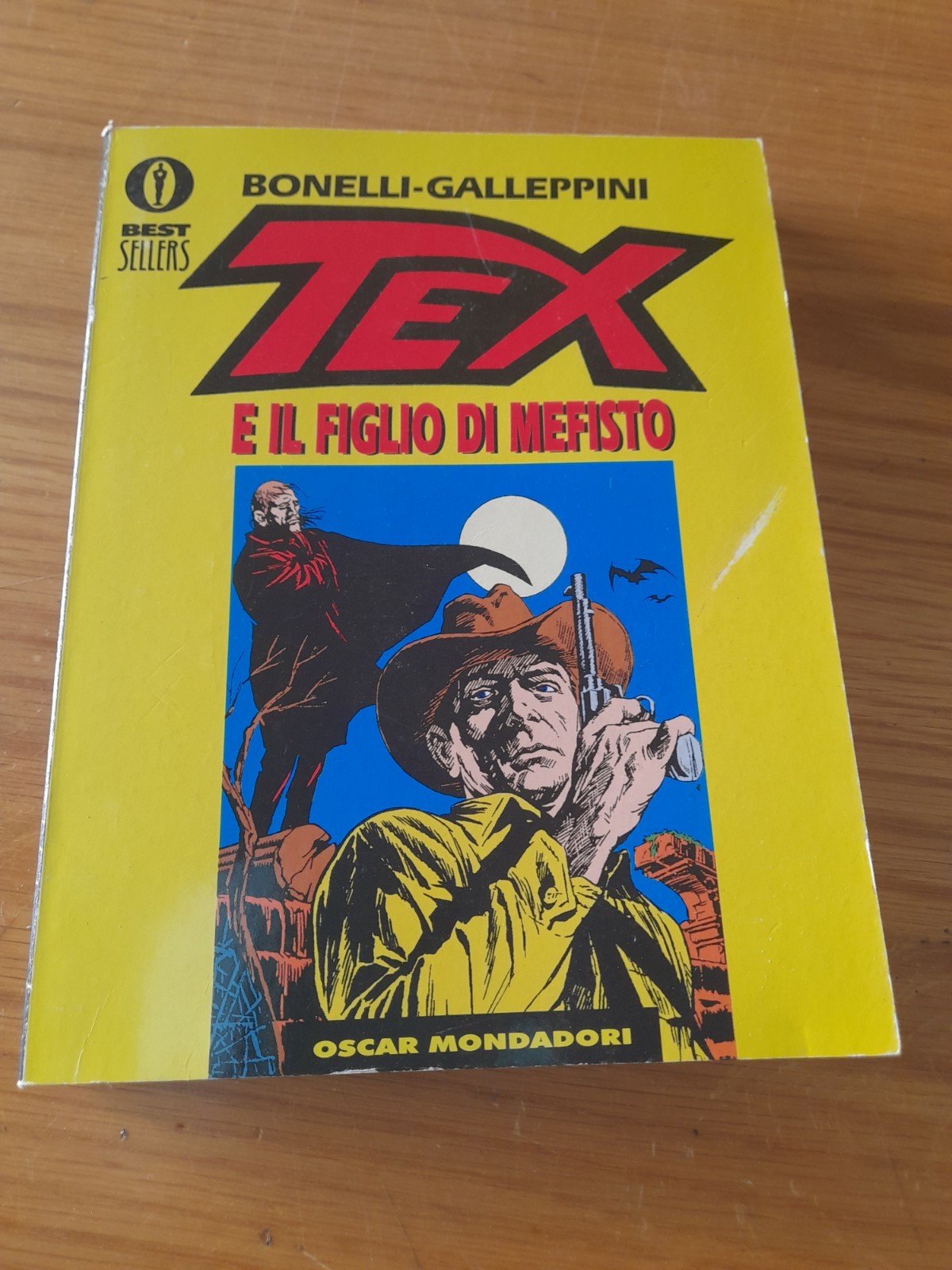 Tex e il Figlio di Mefisto..by Bonelli e Galleppini..Oscar Mondadori 898..ottimo