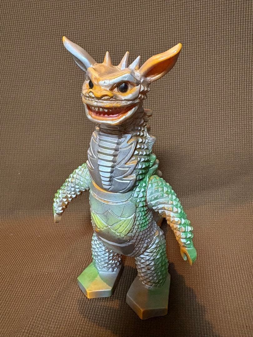 Bullmark Gango Sofubi Ultraman Monster 587645