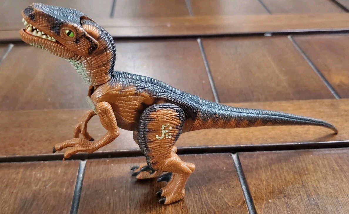 Jurassic Park VELOCIRAPTOR 1993 Dinosauro Attacco Giocattolo Raptor JP03 Kenner Vintage
