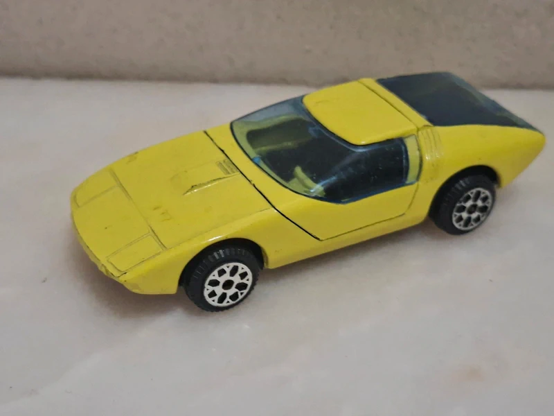 Politoys Opel Gt modellino vintage