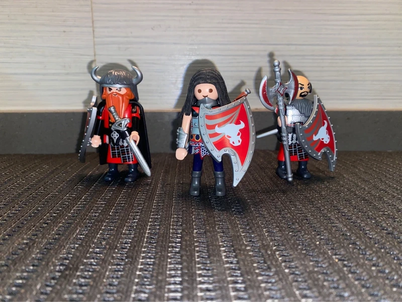 Playmobil 3 guerreros vikingos