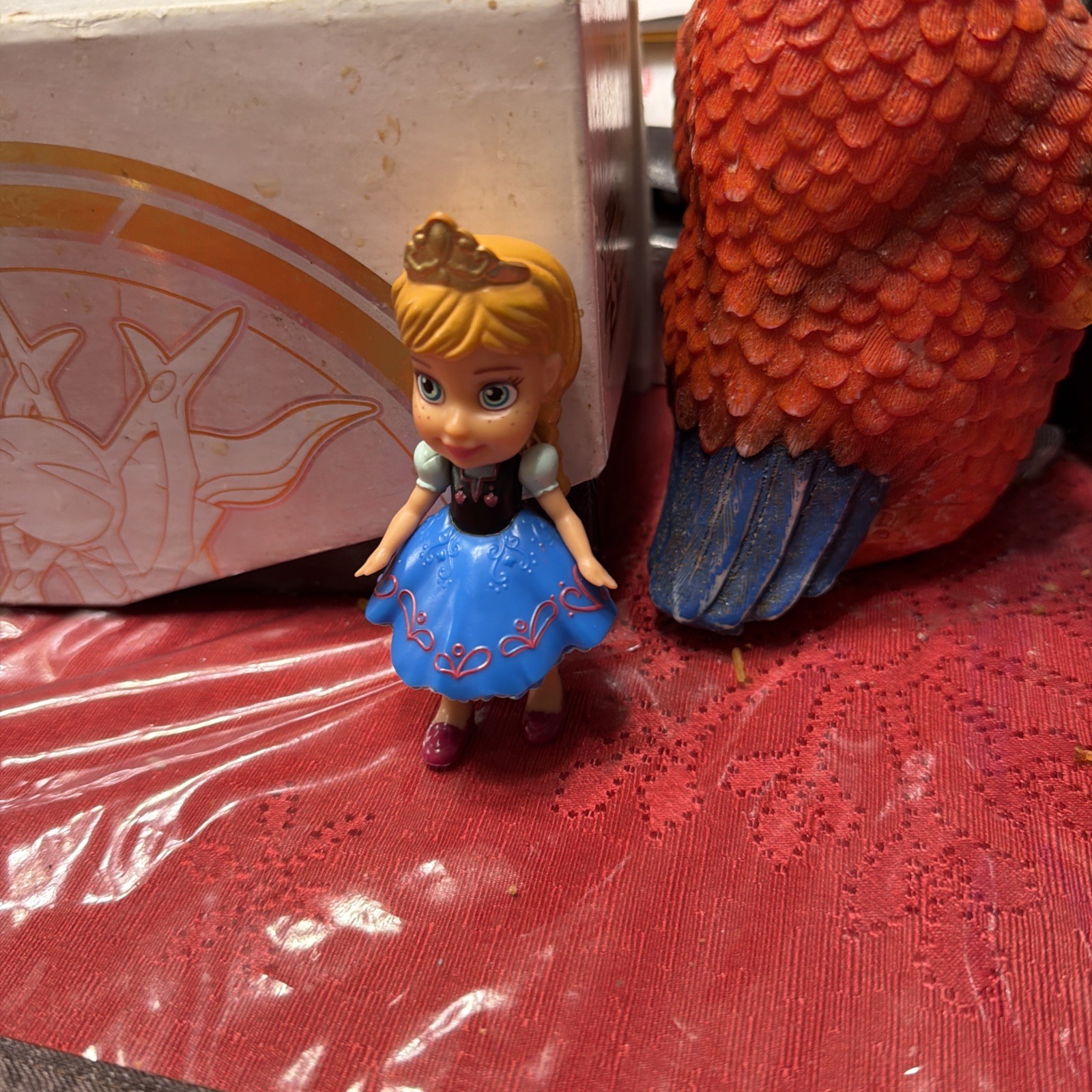 2021 Disney Frozen Anna Poseable mini bambola miniatura 192995211414 nuova