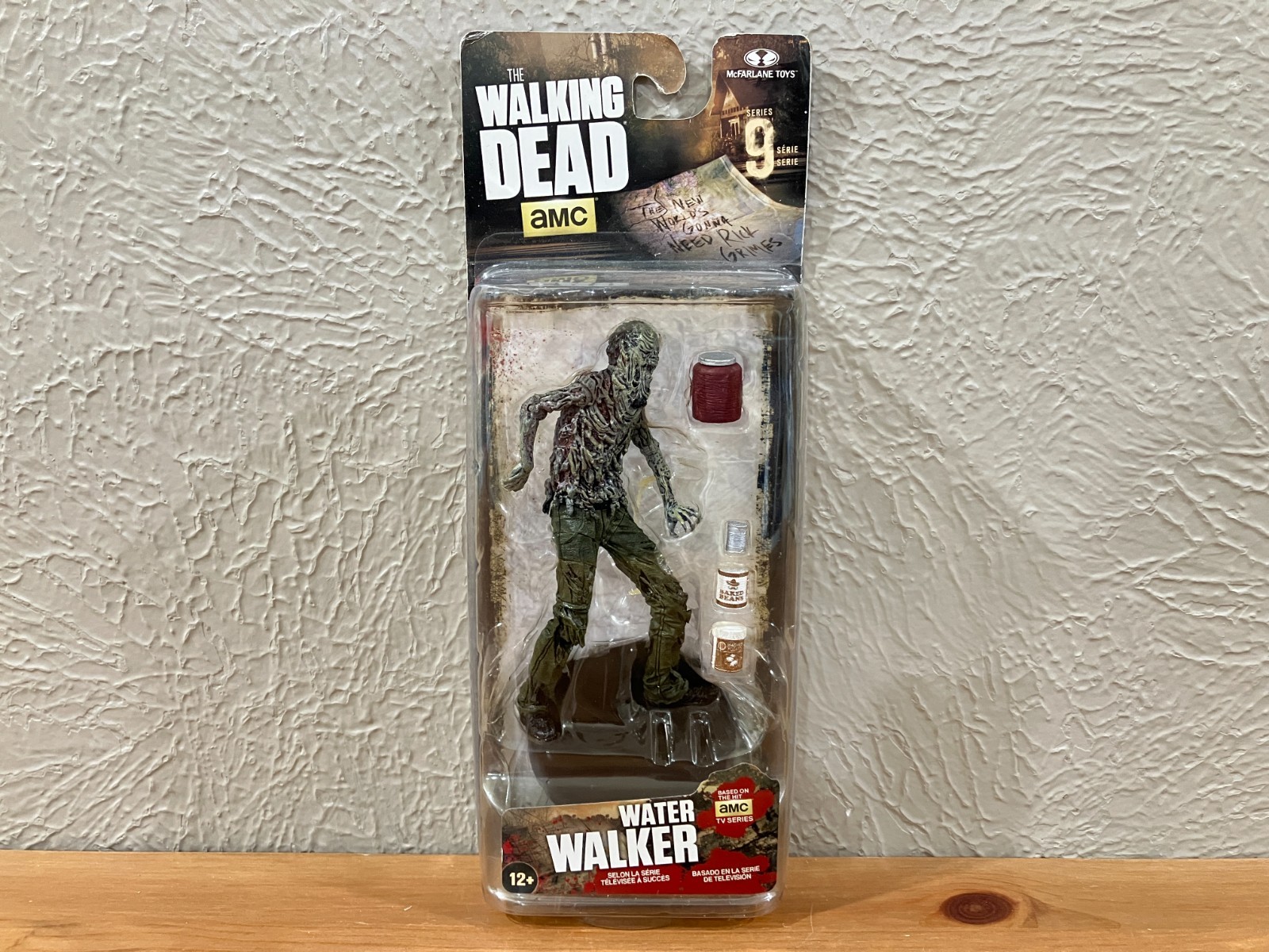 WATER WALKER Action Figure AMC The Walking Dead Serie TV 9 McFarlane Toys