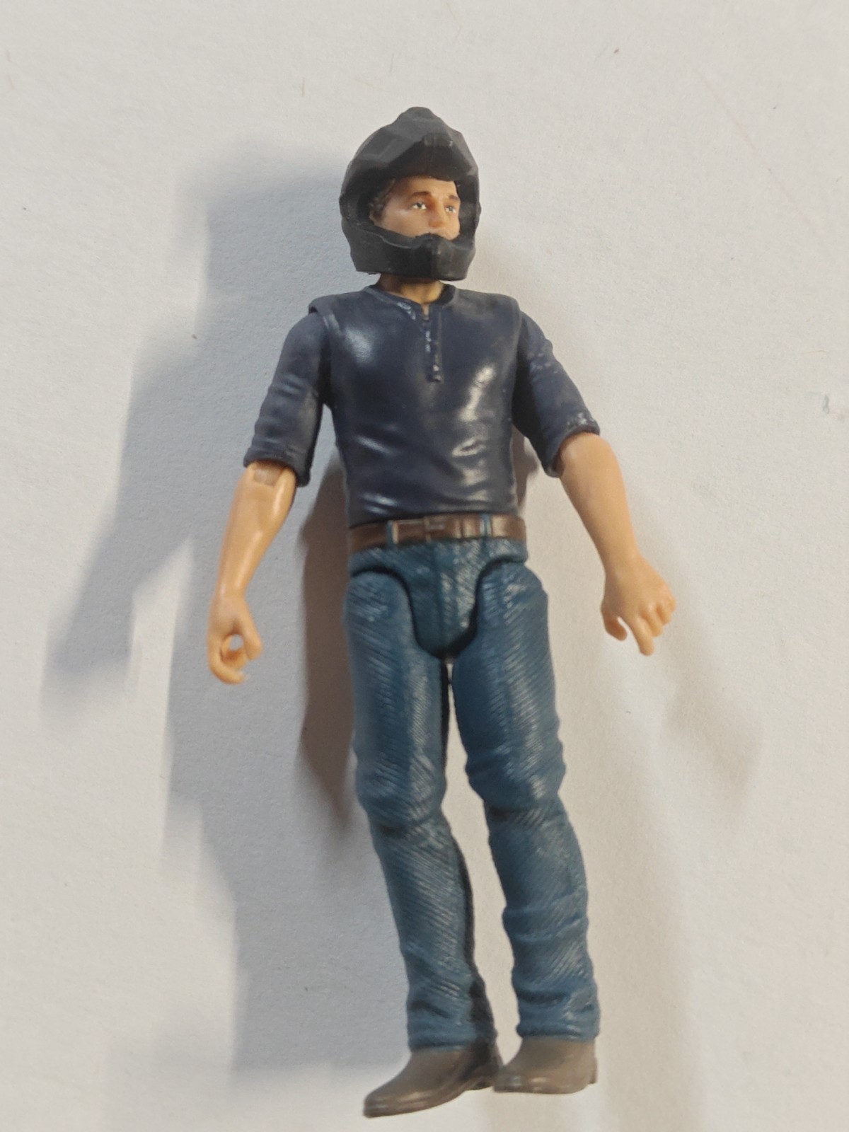 Jurassic World Dino Rivals DINOSAUR TRAINER OWEN GRADY 3,75" solo action figure