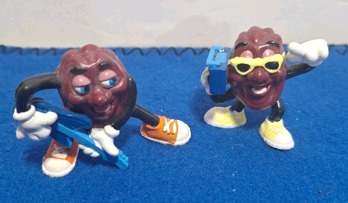 Lotto di DUE Figurine Vintage California Uvetta ~ Puffo.. 1988 da collezione 