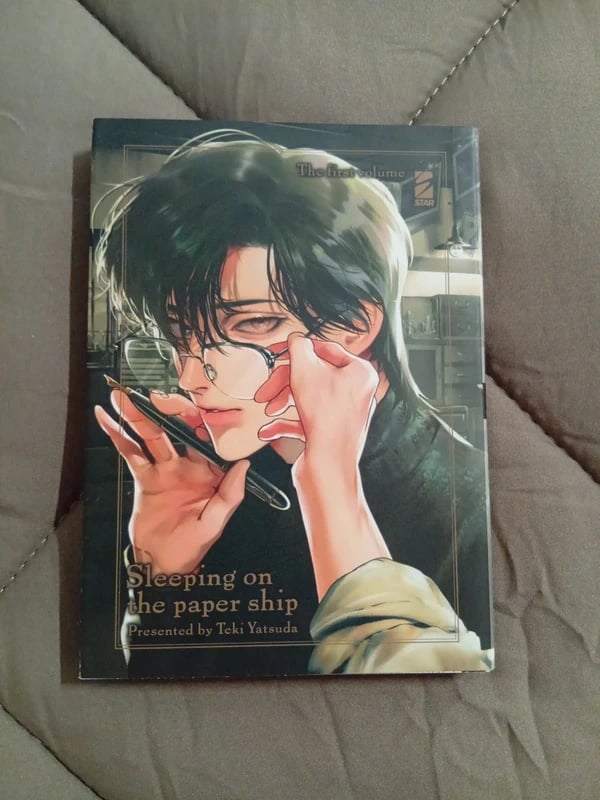 Manga "Sleeping on the paper ship" Vol. 1 - Teki Yatsuda - Star Comics (BL)