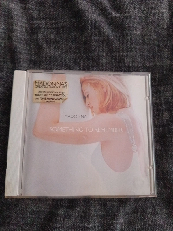 CD Madonna Something to remember