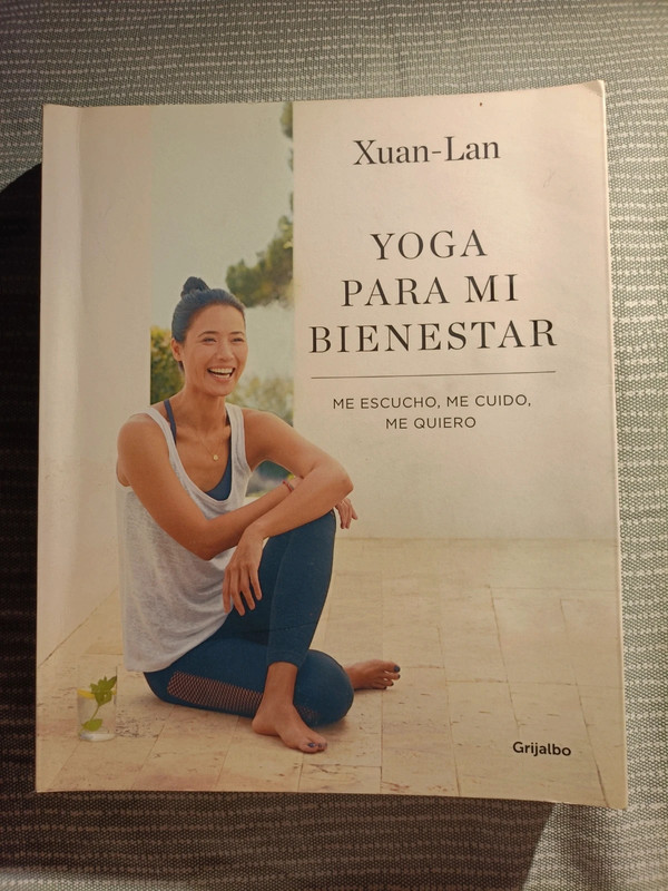 Libro Yoga para mi bienestar de Xuan-Lan