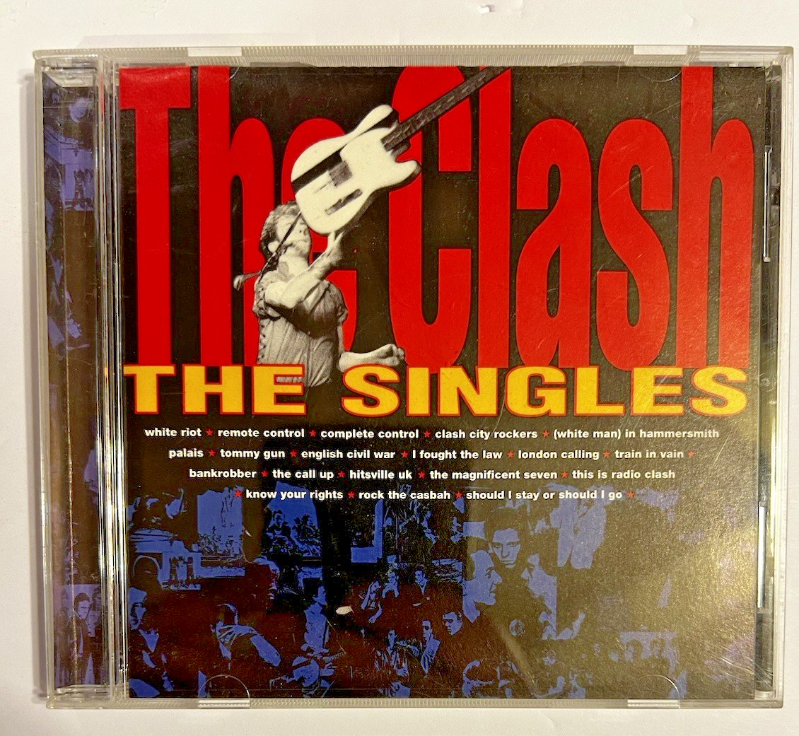 THE CLASH-The Singles-18 Greatest Hits (Epic CD) I Fought the Law-Tommy Gun-VG+