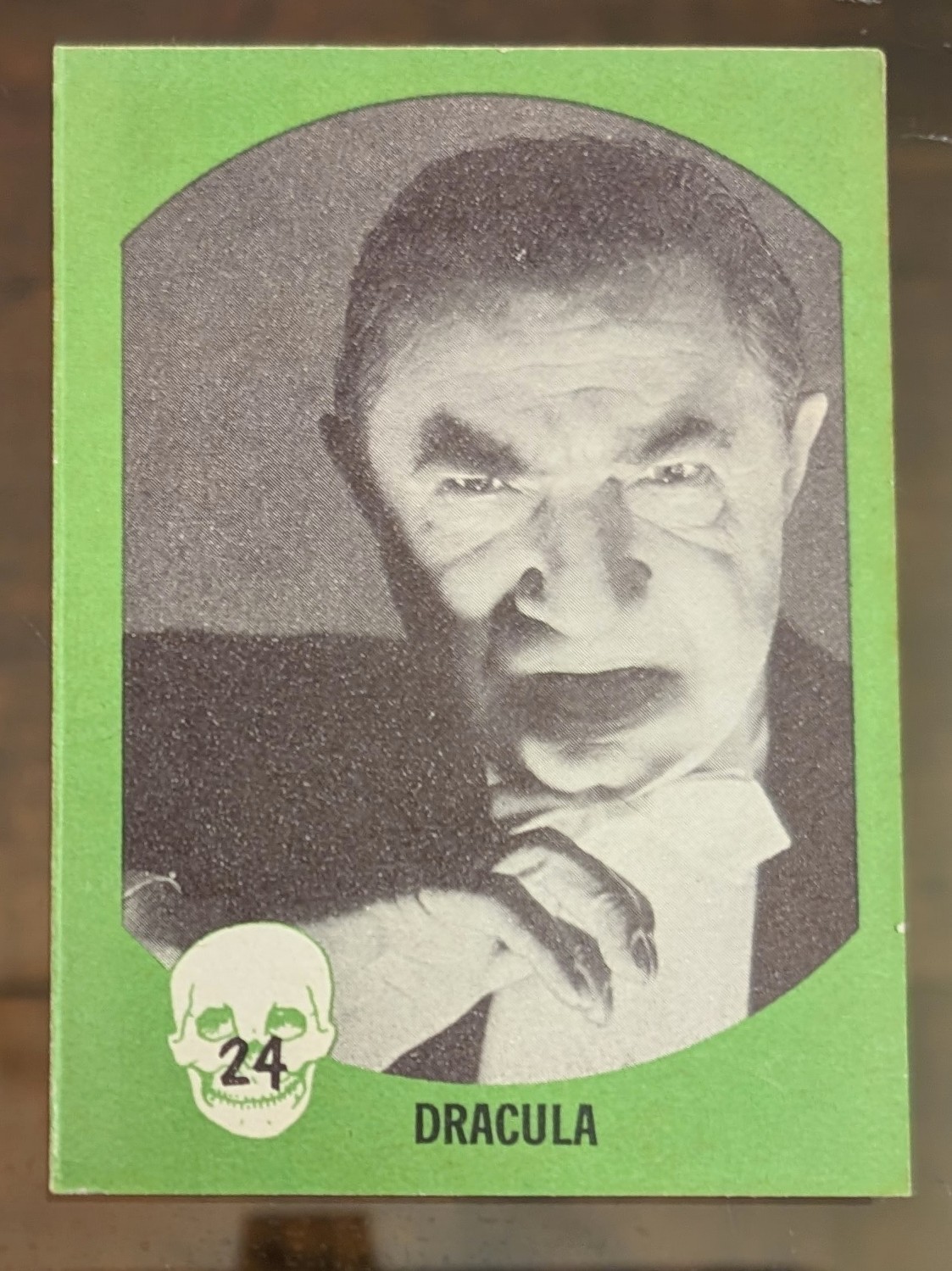 Dracula Nu Card 1961 EX++/NM Horror Monster White Back #24 Bela Lugosi Green 