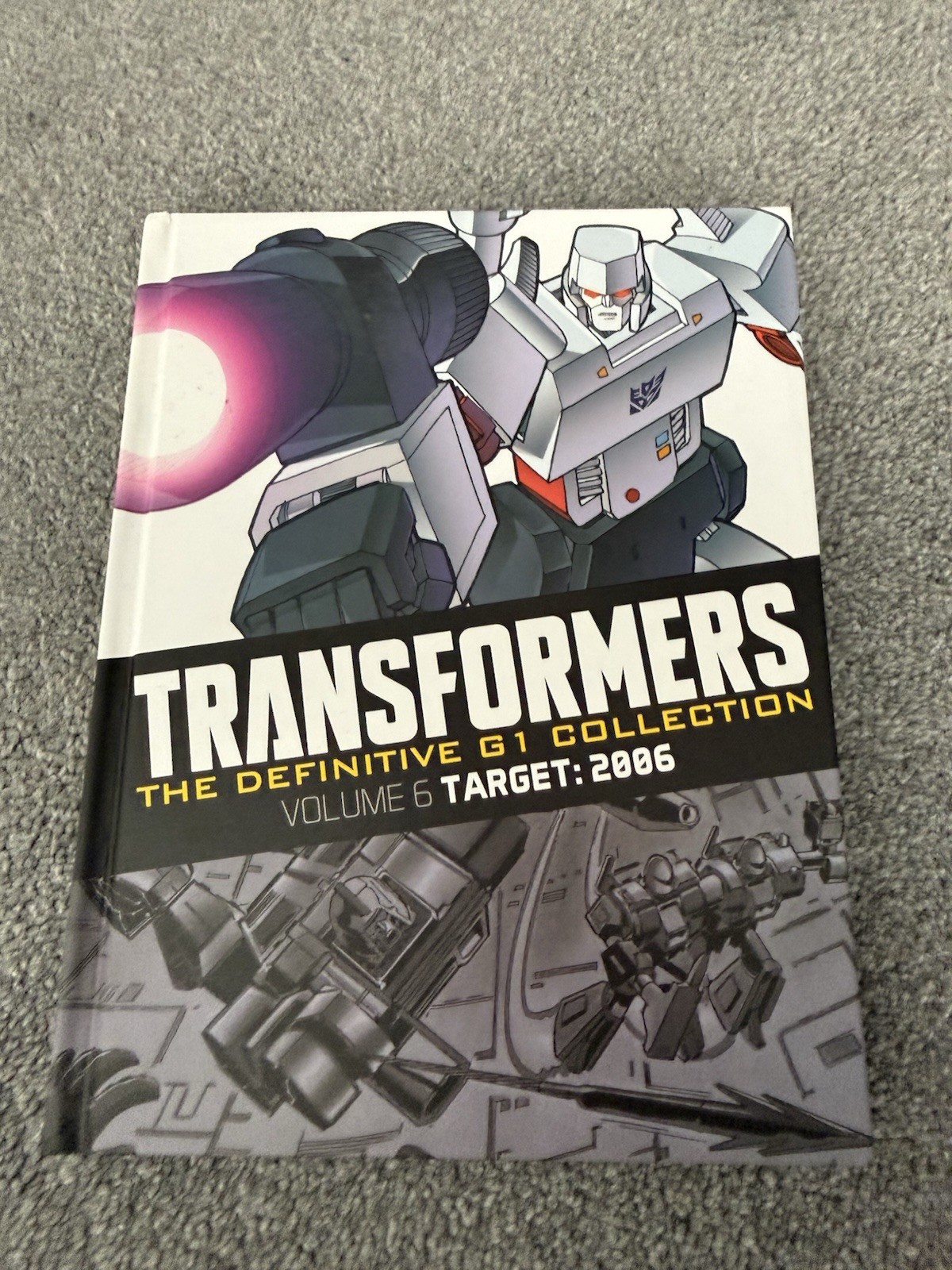 TRANSFORMERS DEFINITIVE G1 COLLECTION Vol 6 Target 2006