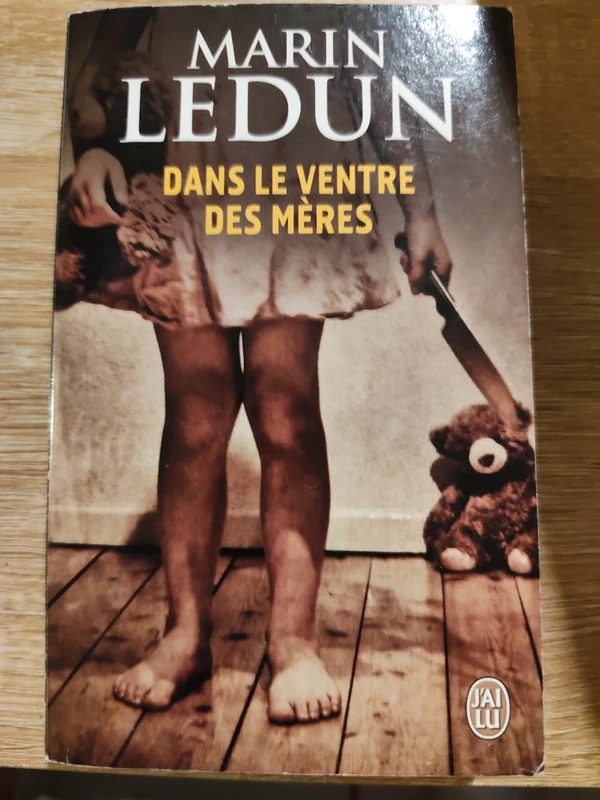 Dans le ventre des mères