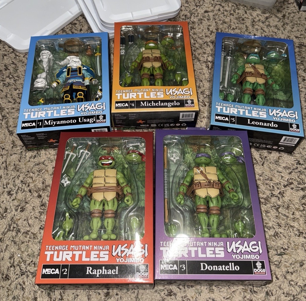 NECA TMNT Usagi Yojimbo Leonardo Raffaello Donatello Michelangelo Tartarughe Ninja