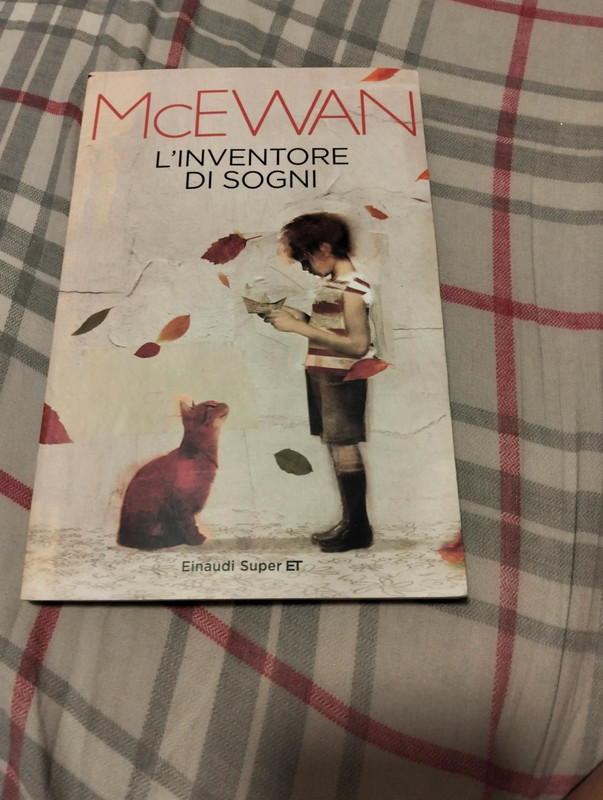 libro "L'inventore di sogni" di Ian McEwan, edito da Einaudi nella collana Super ET.
