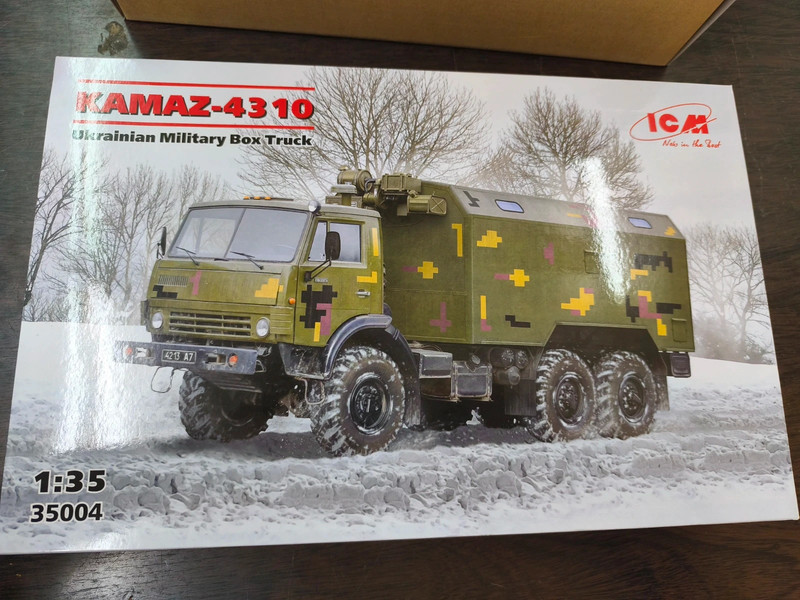 Modellino KAMAZ  Ukrainian Military Box Truck 1/35