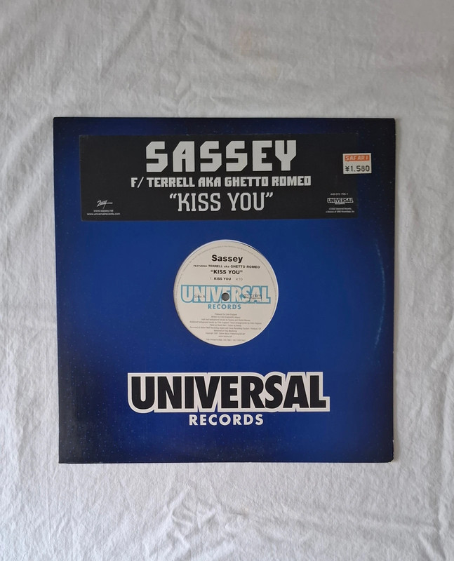 Sassey Feat. Terrell AKA Ghetto Romeo - Kiss You - Maxi Vinyle US 2002