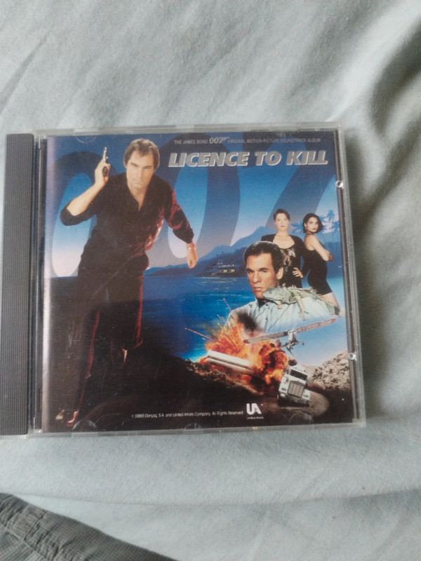 Soundtrack james bond licence to kill Michael kamen