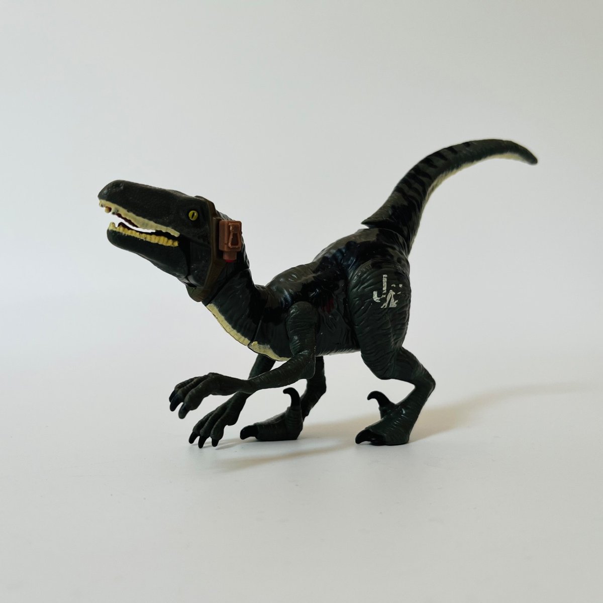 Modellino giocattolo dinosauro Jurassic World 2015 Hasbro blu Velociraptor Raptor