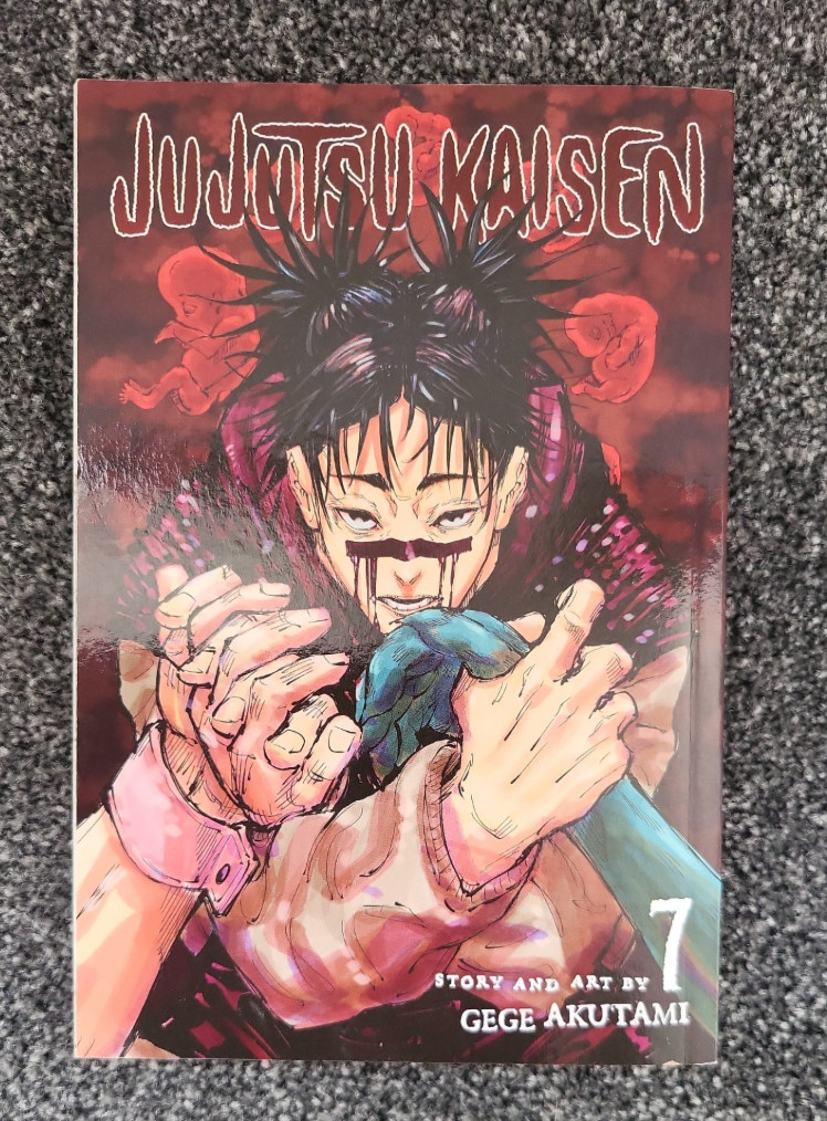 Jujutsu Kaisen Vol.7 English Paperback Story & Art by Gege Akutami