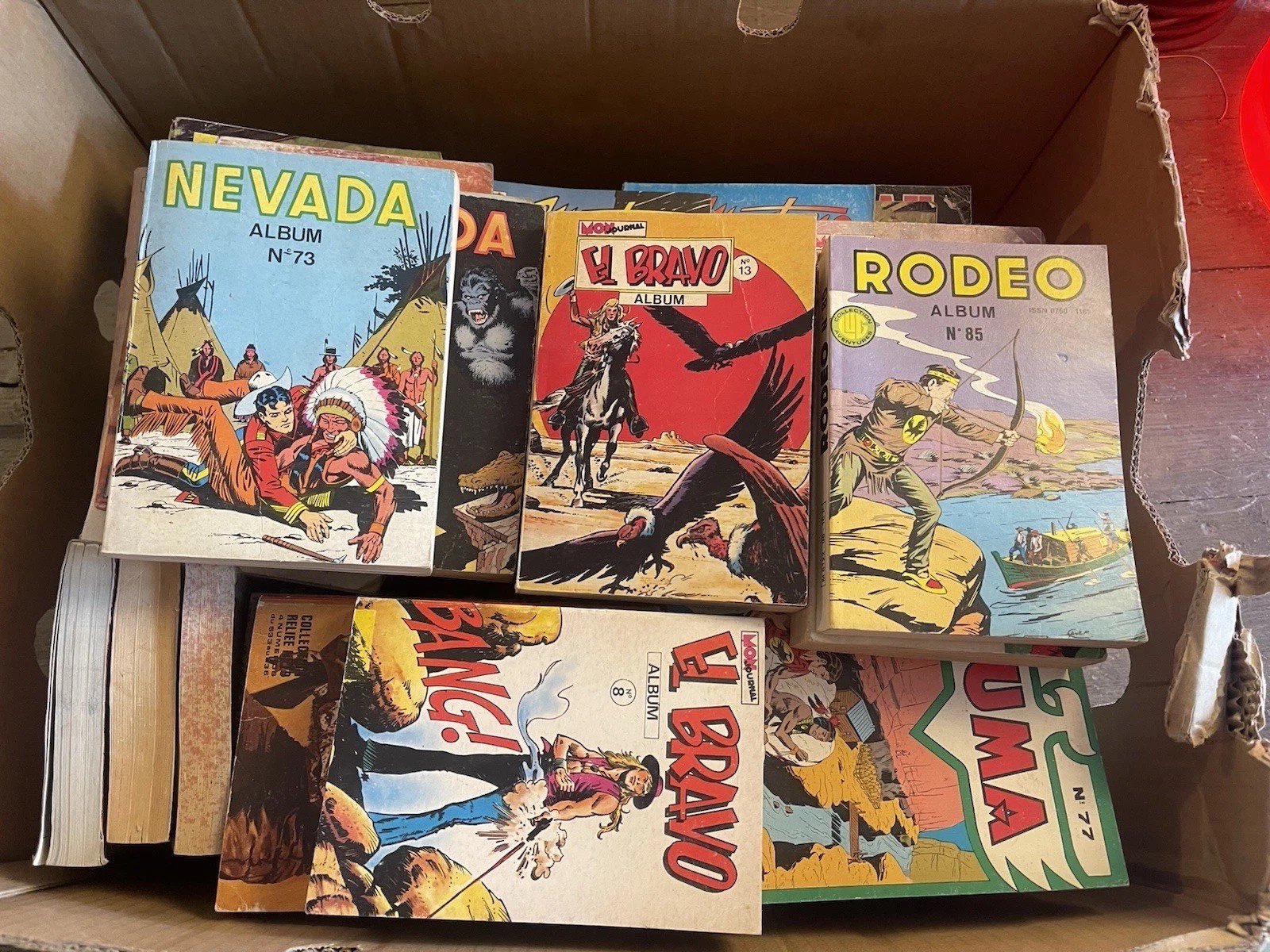 Lot De 84  Bd Western, Petit Format,el Bravo Rodéo Totem Mister No Ect….