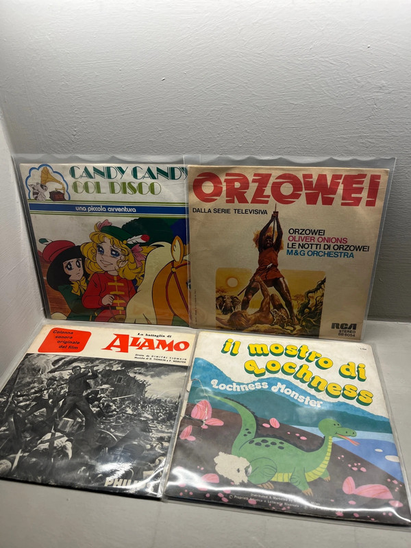 Lotto di 4 vinyl 7” sigla