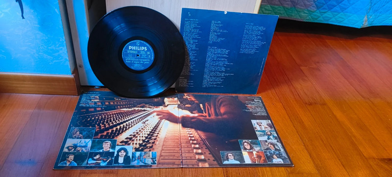 Vinile LP 33 giri Antonello Venditti Sotto il segno dei pesci 1978 disco vintage