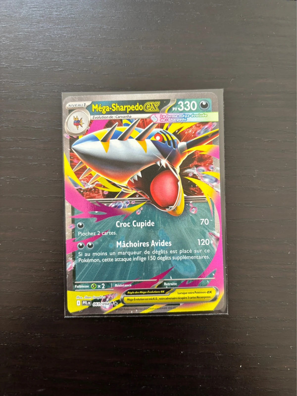 Méga-Sharpedo EX 061/094 - Flammes Fantasmagoriques