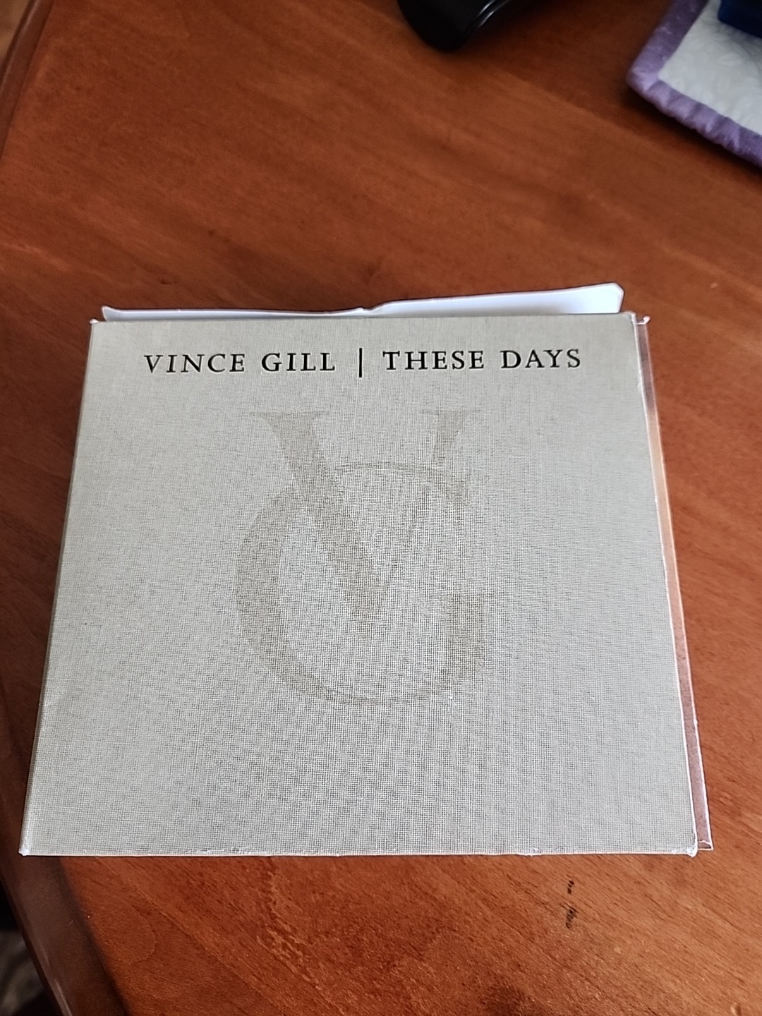 GILL VINCE *VG* "THESE DAYS' 2006 US MCA 4XCD BOX SET w/48 PG BOOKLET