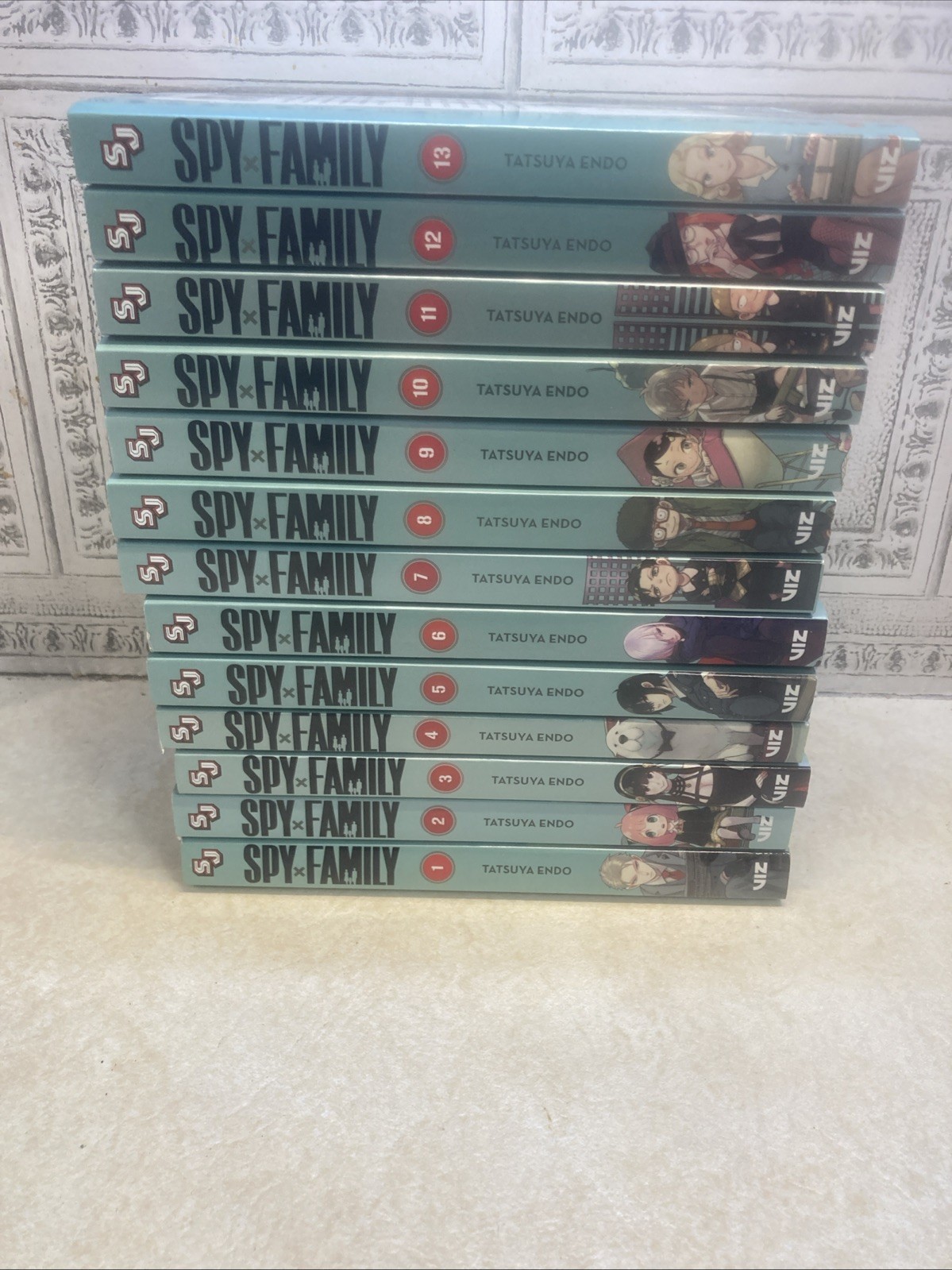 Spy x Family Manga di Tatsuya Endo volumi 1-13