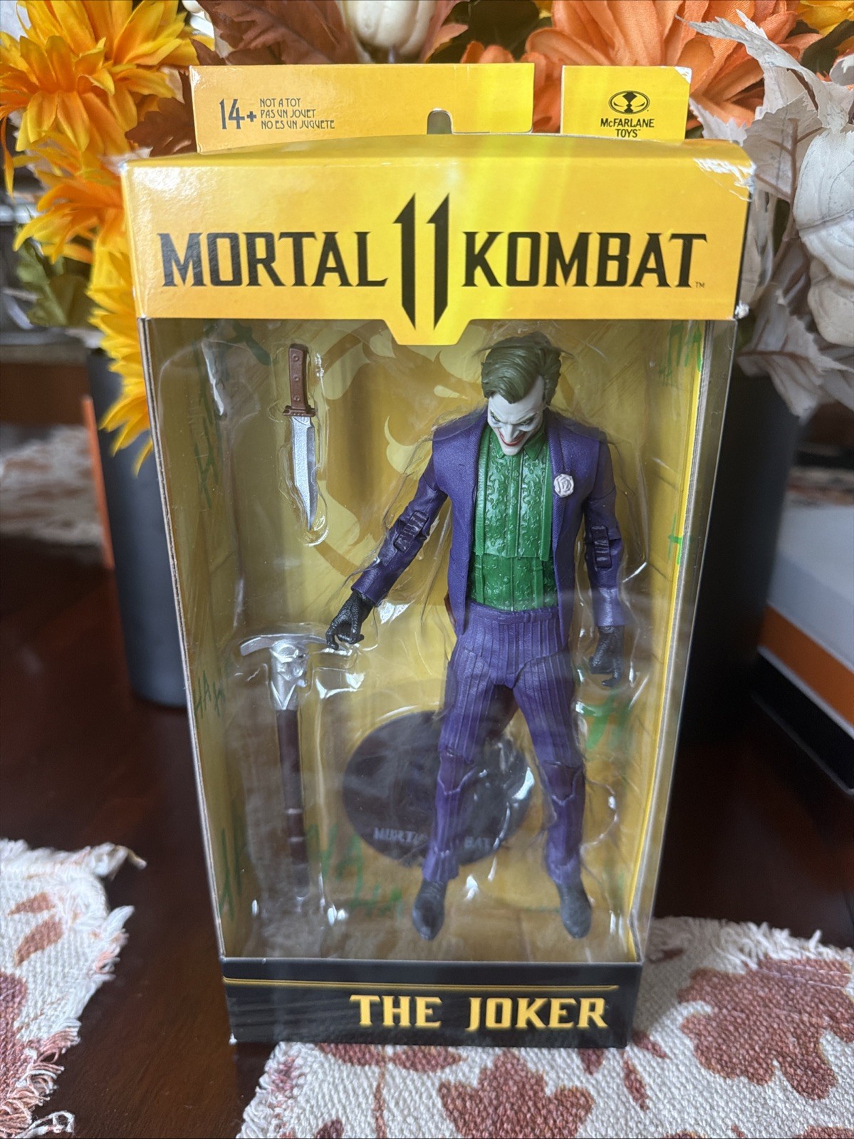 McFarlane Mortal Kombat 11 The Joker 7" Action Figure Brand New
