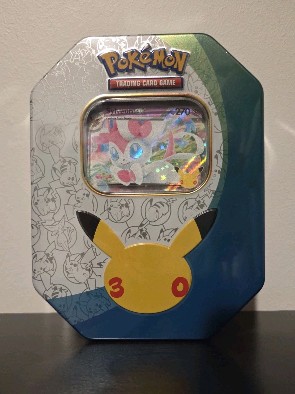 Pokemon 30th Celebration Tin Sylveon ex 4 Booster Packs English Sealed