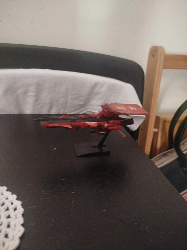 Gundam statua pitturata a mano