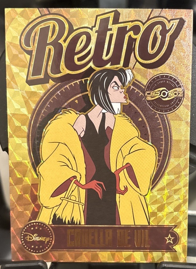 🔥2026 Disney Chronoz Crudelia De Vil Retro Oro /10