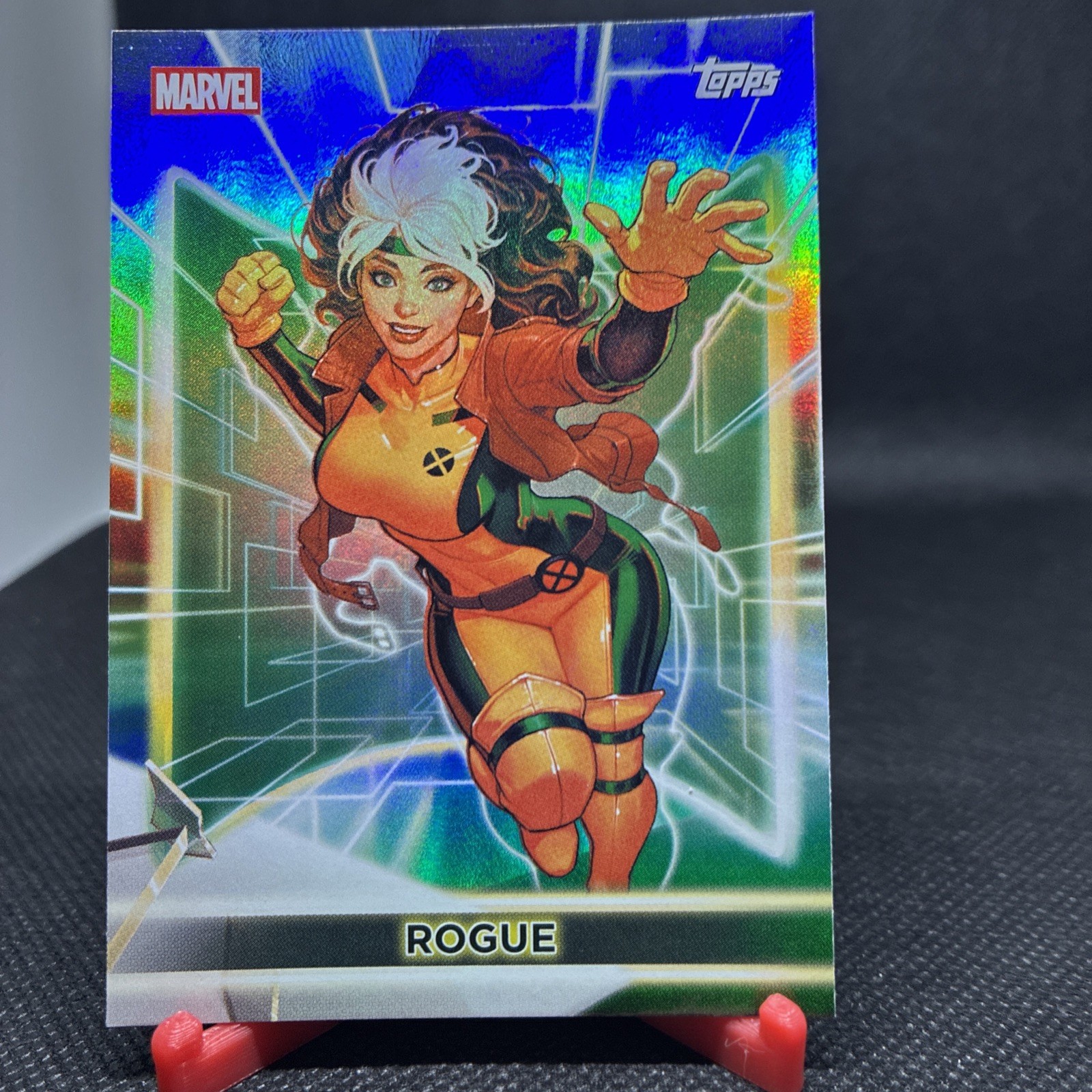 2026 Topps Neon Marvel Rainbow Foil ROGUE