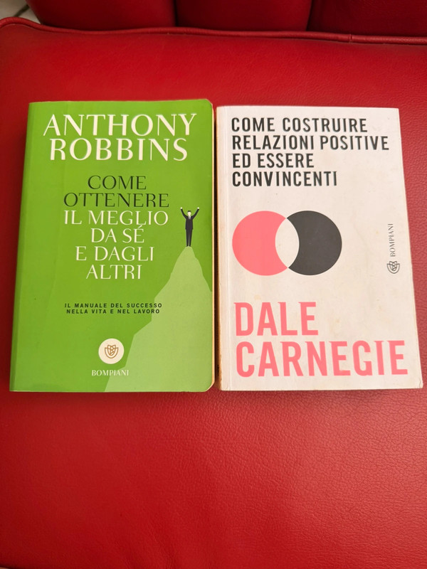 2 libri di crescita personale – Anthony Robbins + Dale Carnegie