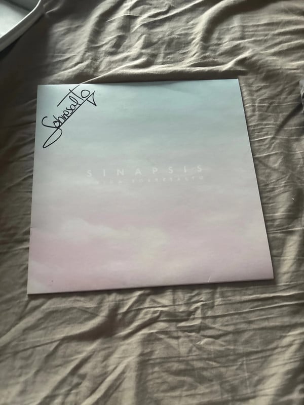 Vinilo “Sinapsis” Chica Sobresalto firmado