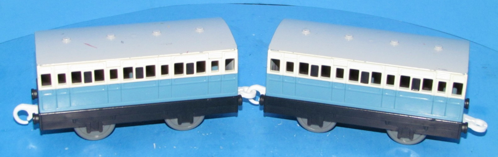 Coppia di carrozze Blue Express Vintage 2002 Gullane Tomy Thomas & Friends L@@K