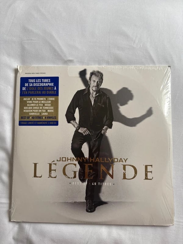 Disque vinyle, 33 T. Johnny Hallyday, légende Best of 40 titres numéroté 0076