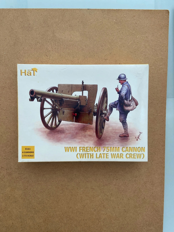 HäT 8161 WW I French 75 Cannon (with late War Crew) 1:72