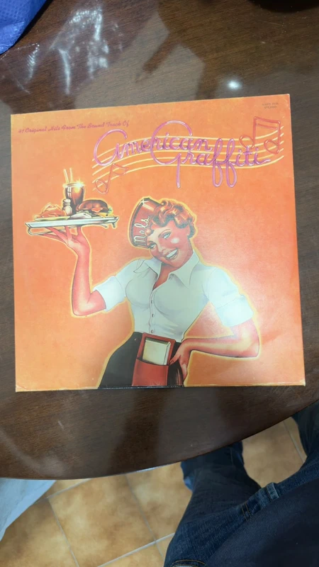 American Graffiti Soundtrack 41 Hits - Vinile Doppio? Cover Pin-Up arancio cult 1973