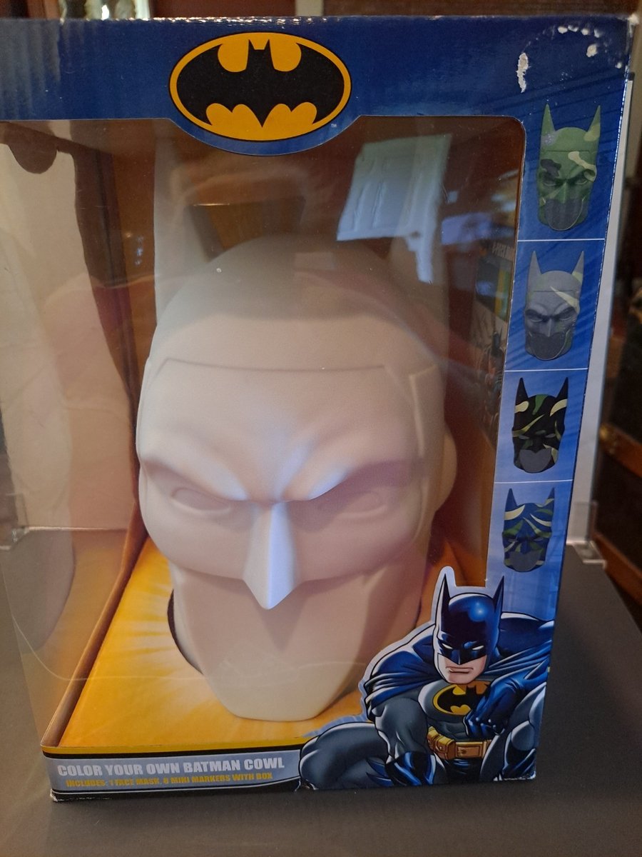 DC Comics Color Your Own Batman Head Cowl Markers 10 x 8 scultura - nuovo sigillato