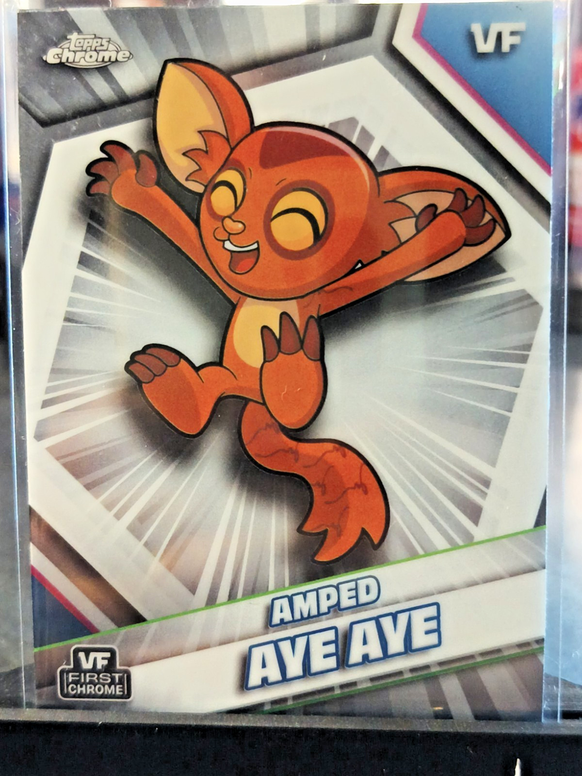2026 Topps Chrome VeeFriends AMPED AYE AYE VF primo cromato