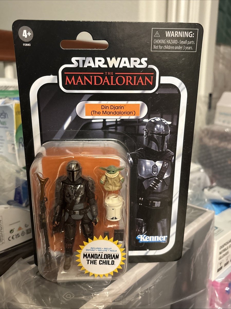 Hasbro Star Wars Il Mandaloriano Din Djarin Il Mandaloriano e Il Bambino Azione