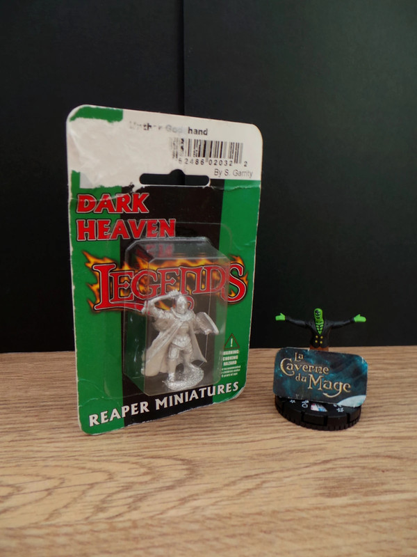 *Jeu de Figurines* Dungeons Dragons - Reaper Miniatures Dark Heaven, Unthar Godshand Human Cleric