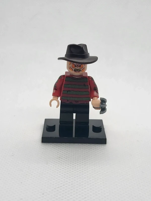 Figurine type Lego - Les Griffes De la Nuit - Freddy Krueger (A Nightmare on Elm Street)